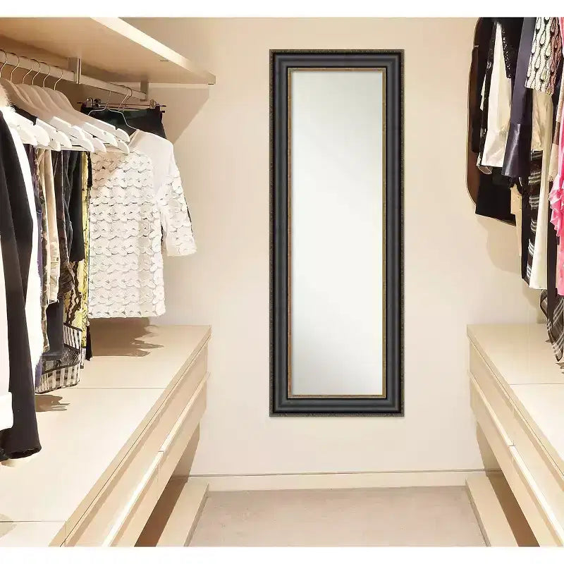 Specchio Thomas intero con cornice bronzo, da appendere alla porta - Amanti Art: Cornice in polistirene, montaggio a parete o su porta
