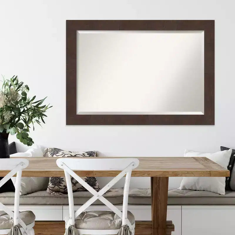 Specchio da parete con cornice Wildwood da 41" x 29" marrone - Amanti Art