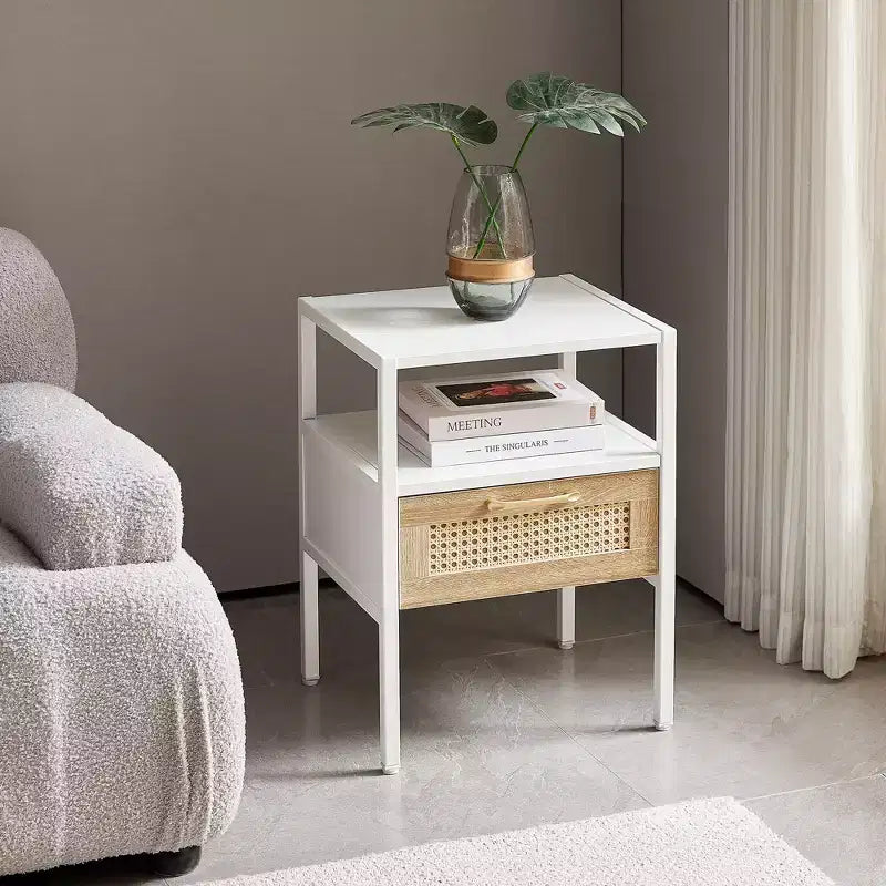 MAYEERTY Set di 2 tavolini in rattan, comodino moderno con cassetto, tavolino per soggiorno, camera da letto, bianco