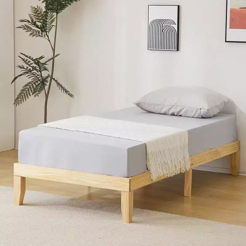 Karl Home, letto a piattaforma matrimoniale in legno di pino, colore legno