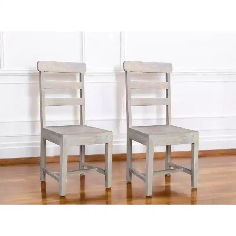 HomeRoots Set di Due Sedie da Pranzo con Schienale a Scala in Legno Bianco