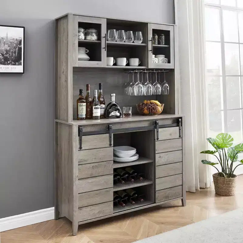 Mobile Credenza da Caffè Rustico Alto 178 cm, Mobile Dispensa da Cucina con Anta Scorrevole a Fienile, Credenza Alta con Portabottiglie, Mobile Bar, Grigio