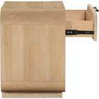 Meridian Furniture, Comodino Windsor in legno di gomma naturale