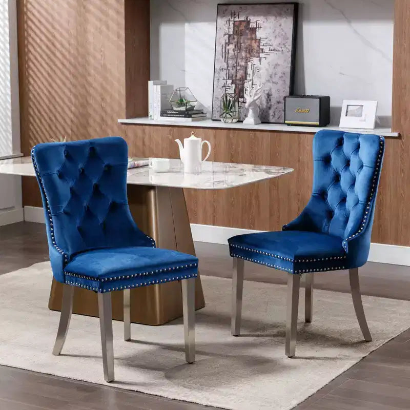 Okak Sedie da Pranzo Moderne Comode Set da 2, Sedie da Cucina con Rivestimento in Velluto Trapuntato, Gambe in Metallo Cromato Inossidabile e Dettaglio Chiodato