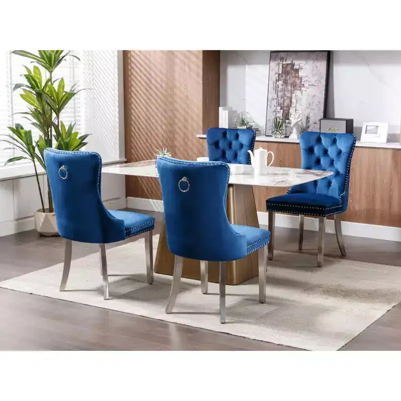 Okak Sedie da Pranzo Moderne Comode Set da 2, Sedie da Cucina con Rivestimento in Velluto Trapuntato, Gambe in Metallo Cromato Inossidabile e Dettaglio Chiodato