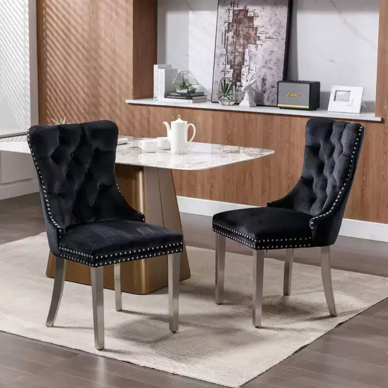Okak Sedie da Pranzo Moderne Comode Set da 2, Sedie da Cucina con Rivestimento in Velluto Trapuntato, Gambe in Metallo Cromato Inossidabile e Dettaglio Chiodato