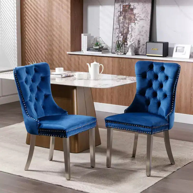 Okak Sedie da Pranzo Moderne Comode Set da 2, Sedie da Cucina con Rivestimento in Velluto Trapuntato, Gambe in Metallo Cromato Inossidabile e Dettaglio Chiodato
