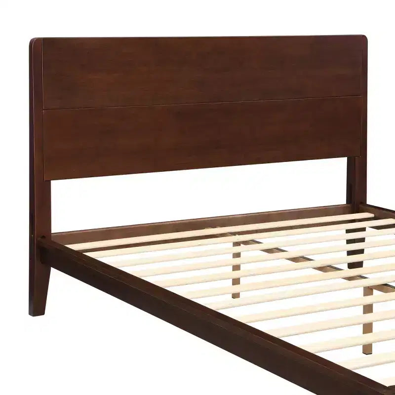 Letto a piattaforma in bambù Merax Mid-Century Modern con testiera e supporto in metallo