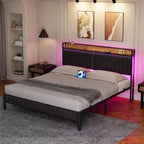 Letto Moderno XBT a 1 pezzo con LED - Testiera in PU con Stazione di Ricarica, Luci RGB e Contenitore, Telaio in Metallo senza Rete a Molle