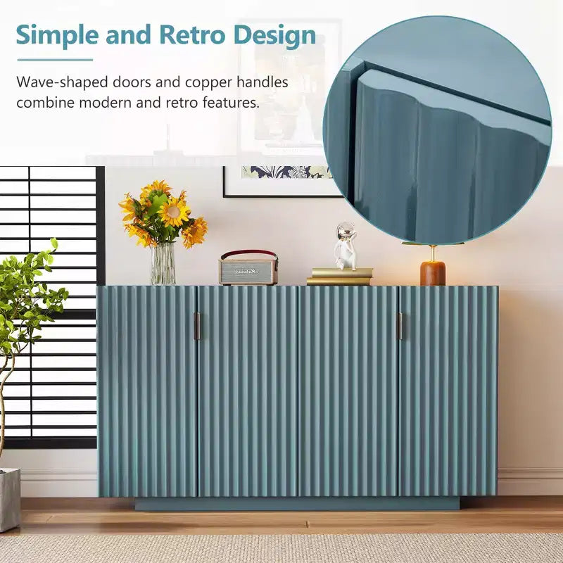 Credenza Whisen a 4 ante con ripiani regolabili