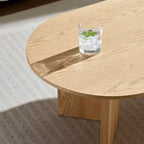 Okak 39L Tavolino da caffè moderno ovale, Tavolino da salotto piccolo con base a piedistallo robusta, Dimensioni salvaspazio per appartamento per soggiorno e camera da letto
