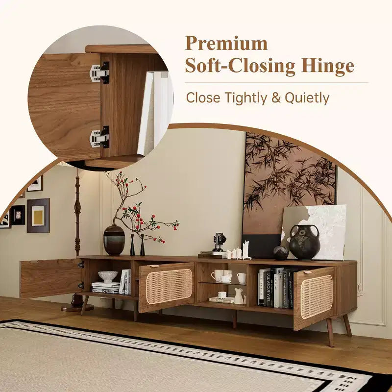 Mobile porta TV ModernLuxe per TV fino a 85", Centro di intrattenimento con ripiani aperti e ante in rattan, Tavolo console, Noce