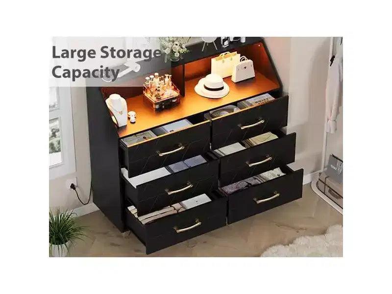 Cassettiera, comò illuminato a 6 cassetti con stazione di ricarica e ripiano portaoggetti, cassettiera in legno, mobiletto moderno per camera da letto, soggiorno