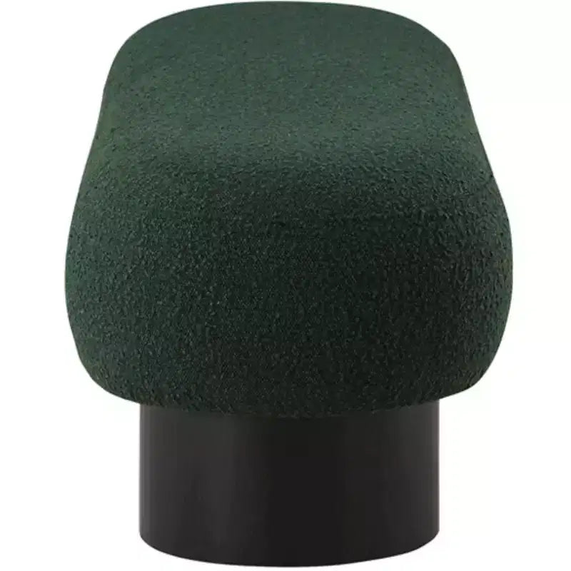 Meridian Furniture, Panca in tessuto bouclé Robertson