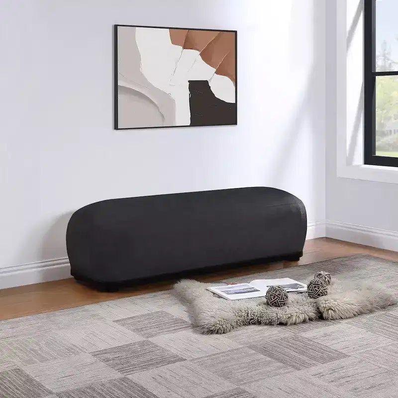 Meridian Furniture, Panca in tessuto ciniglia Calum