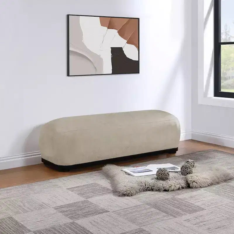 Meridian Furniture, Panca in tessuto ciniglia Calum