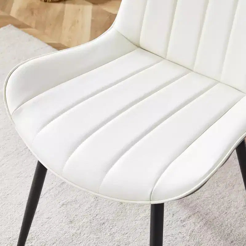 MAYEERTY Set di 4 Sedie da Pranzo in PU con Cuscino Esteso, Bianco Grigio Scuro, Linee Morbide, Arredamento Moderno