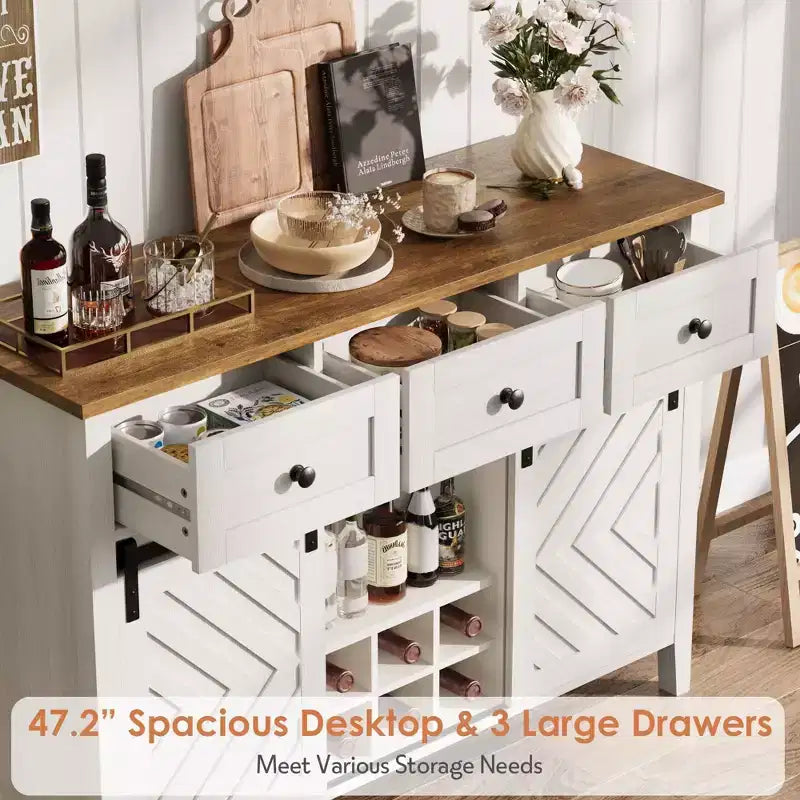 Mobile Buffet Rustico con Ante Scorrevoli in Stile Fienile, Credenza Rustica con 3 Cassetti, Porta Vino Rimovibile, Credenza in Stile Rustico con Ripiano Regolabile