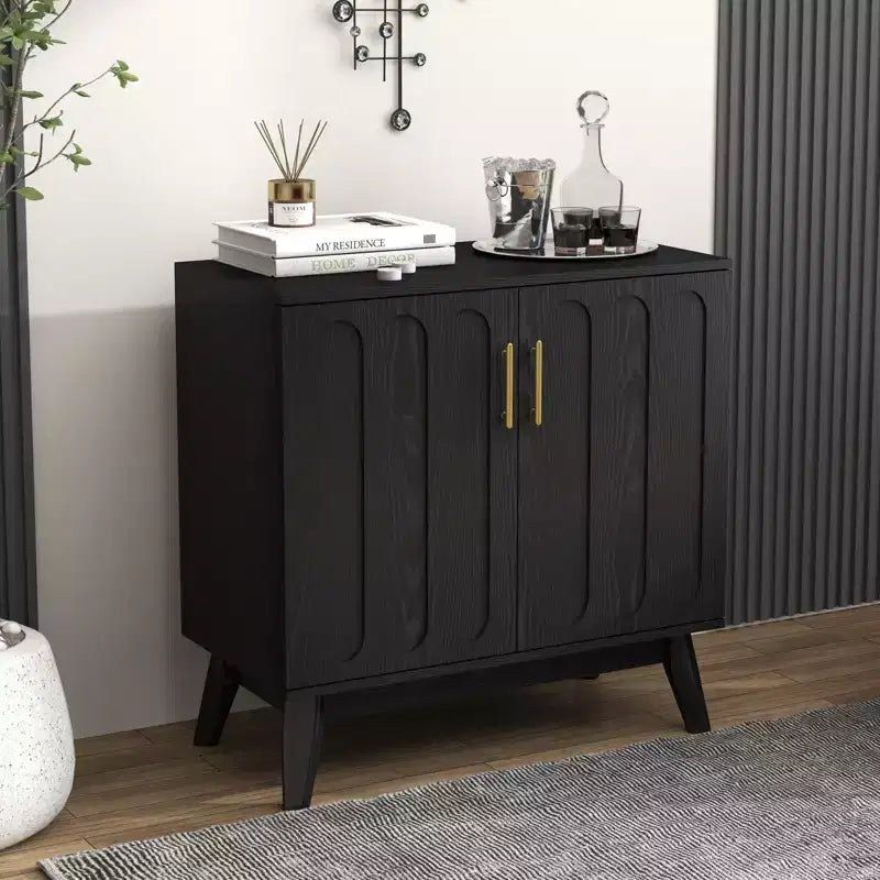 Mobile Credenza Mid-Century Modern Okak con Scanalature e Ripiani Regolabili, Credenza Bar in Legno Massello per Cucina, Sala da Pranzo/Soggiorno