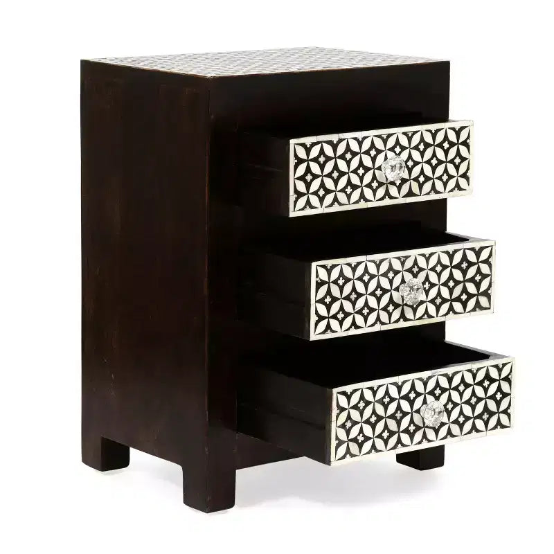 Comodino GDFStudio Kuna Boho fatto a mano in legno di mango con 3 cassetti