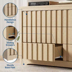 Cassettiera scanalata per camera da letto con 6 cassetti, comò moderno largo 137 cm con profilo curvo, organizer per cassetti in rovere naturale