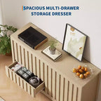 Cassettiera scanalata per camera da letto con 6 cassetti, comò moderno largo 137 cm con profilo curvo, organizer per cassetti in rovere naturale