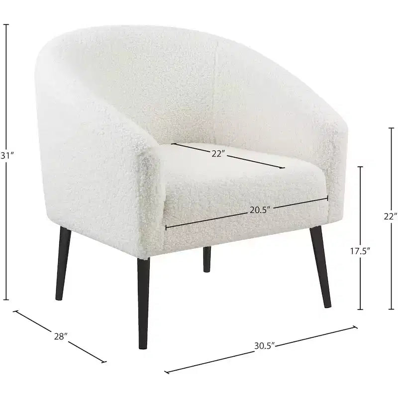 Meridian Furniture, poltrona Barlow in finta pelliccia di pecora bianca
