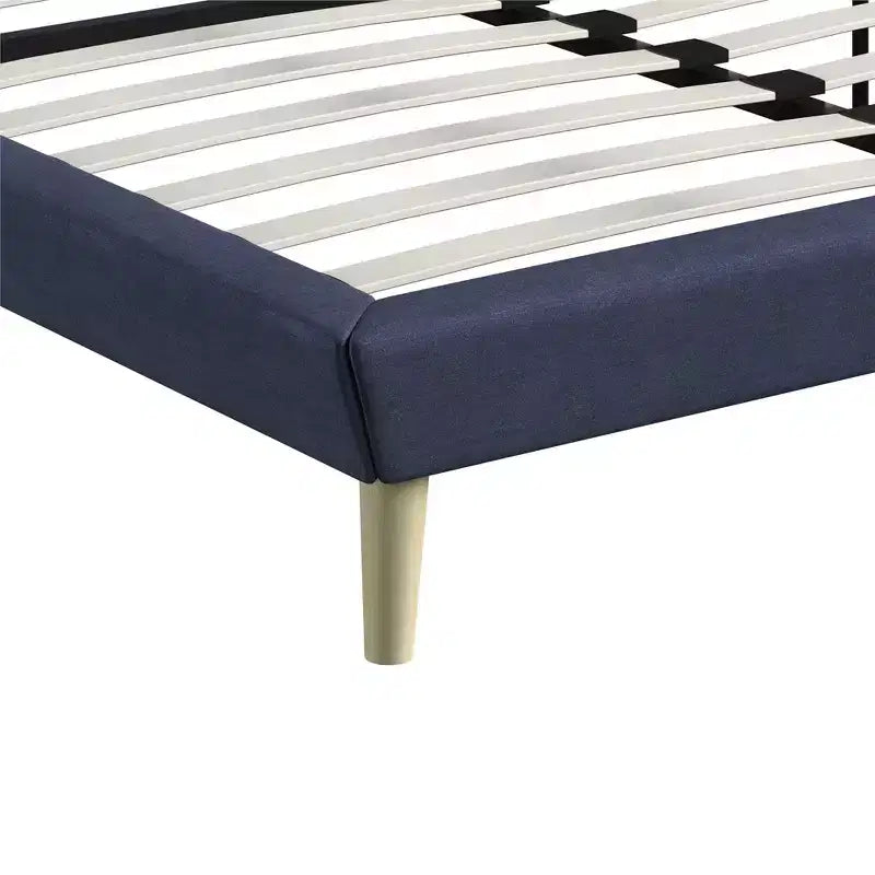 GDFStudio Harriman Letto Imbottito Moderno in Legno e Lino Trapuntato