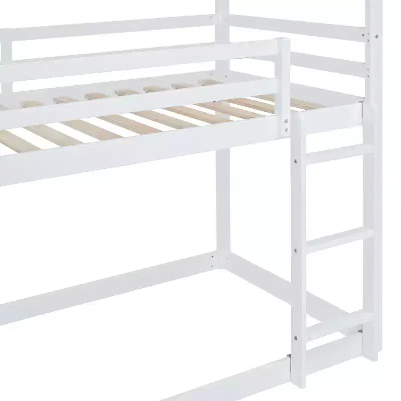 Letto a castello in legno con tetto, a castello basso, con scivolo e scaletta