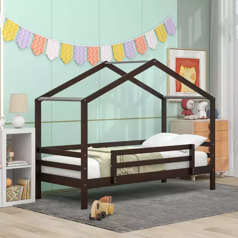 Letto a castello in legno con tetto, a castello basso, con scivolo e scaletta