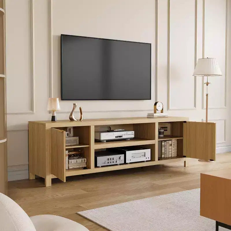 Mobile TV 80'', Porta TV Moderno con Contenitore, Mobile Multimediale in Legno con Ante a Doghe per Soggiorno Camera da Letto