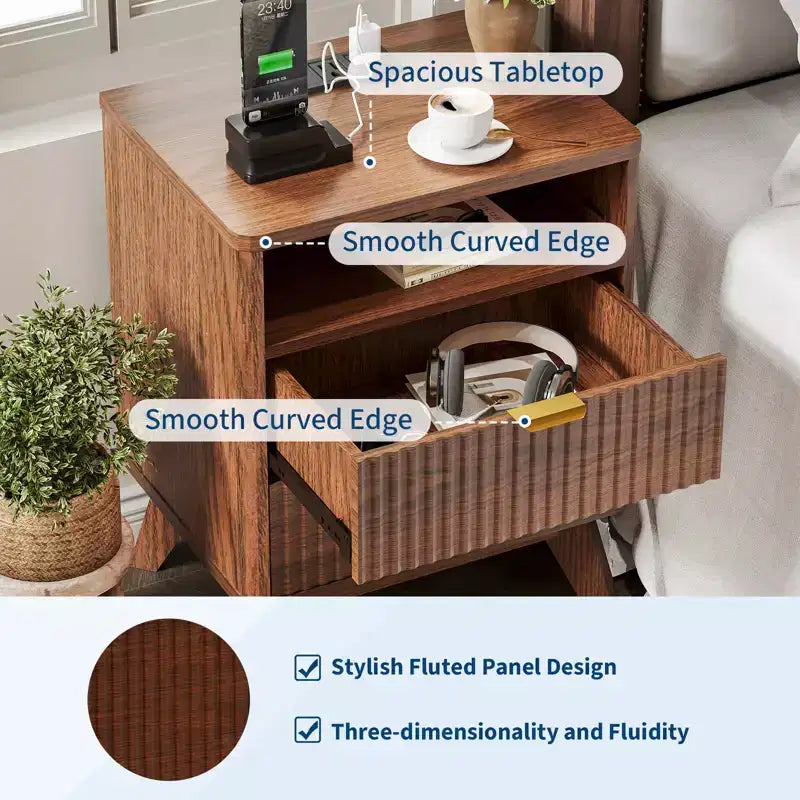 CuisinSmart Comodino moderno scanalato con stazione di ricarica USB, cassettiere a 2 cassetti, tavolini da salotto per soggiorno, camera da letto, ufficio