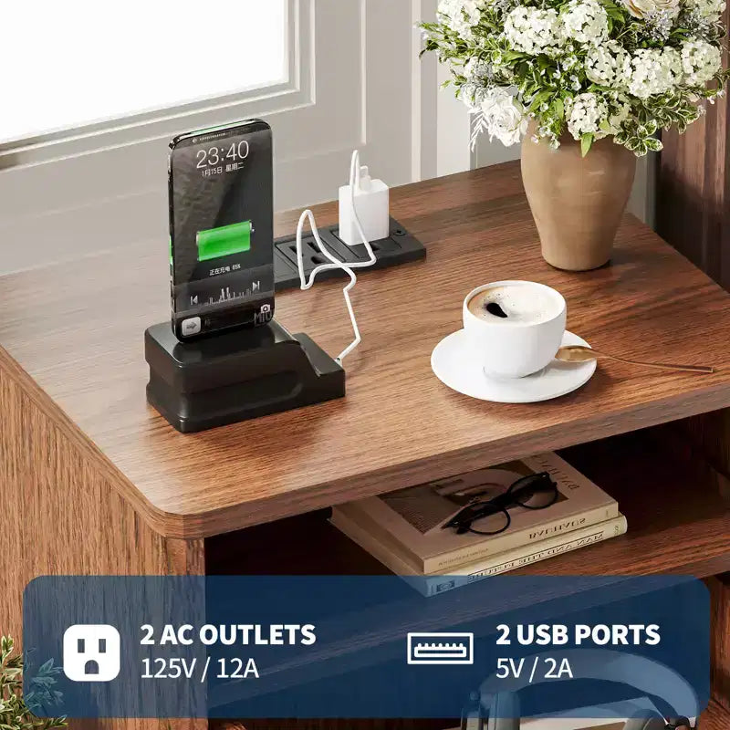 CuisinSmart Comodino moderno scanalato con stazione di ricarica USB, cassettiere a 2 cassetti, tavolini da salotto per soggiorno, camera da letto, ufficio