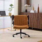 Karl Home | Poltrona girevole in pelle oleata con braccioli ribaltabili