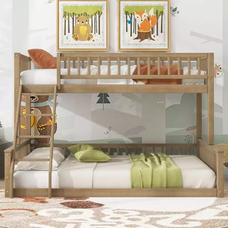 Letto a castello intero Okak in legno, letti a castello per bambini con scala e sponde di sicurezza, letti a castello gemelli per bambini, adolescenti