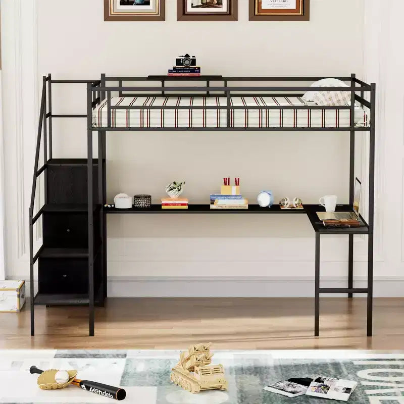 Okak Letto a soppalco in metallo full-size con scrivania a L, struttura letto con spondine di sicurezza, scaletta e mensole portaoggetti, letto singolo per camera da letto, camera dei bambini, nero