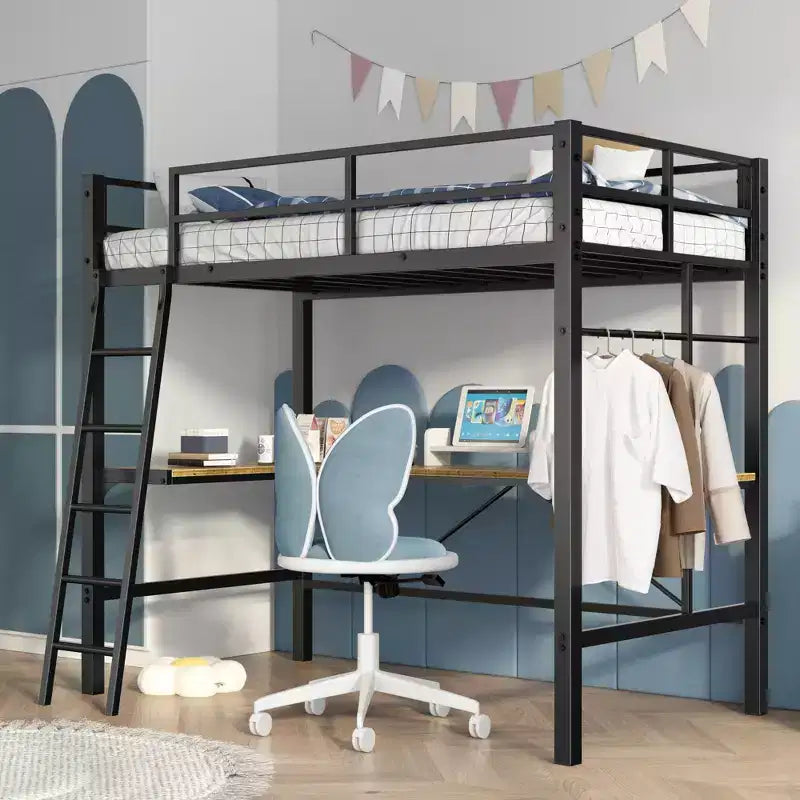 Letto a soppalco in metallo Okak con scrivania a L, design senza bisogno di rete a molle Letto singolo con sponde di sicurezza e scaletta, Strutture letto per soggiorno, camera da letto, Nero