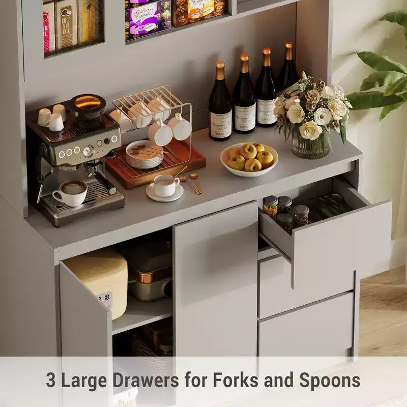 Dispensa da Cucina Alta 71" con Anta in Vetro, Mobile Contenitore da Cucina con Luci a LED e Prese di Corrente, Porta Microonde, Design Senza Maniglie