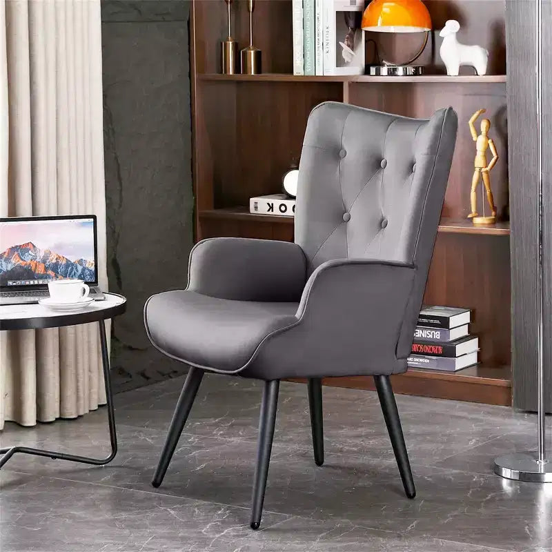 Poltrona moderna Furniliving, poltrona a pozzetto in velluto trapuntato con bottoni e braccioli per ufficio/soggiorno/camera da letto