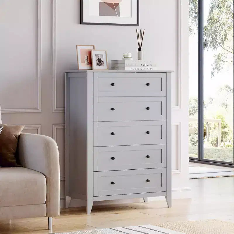 Cassettiera a 5 cassetti per camera da letto, cassettiera alta in legno stile rustico per vestiti, grande organizer con maniglie dorate e cassetti profondi