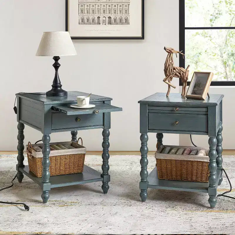Esther 26 Tavolino Laterale Alto con Prese di Ricarica Integrate Set da 2|ARTFUL LIVING DESIGNS
