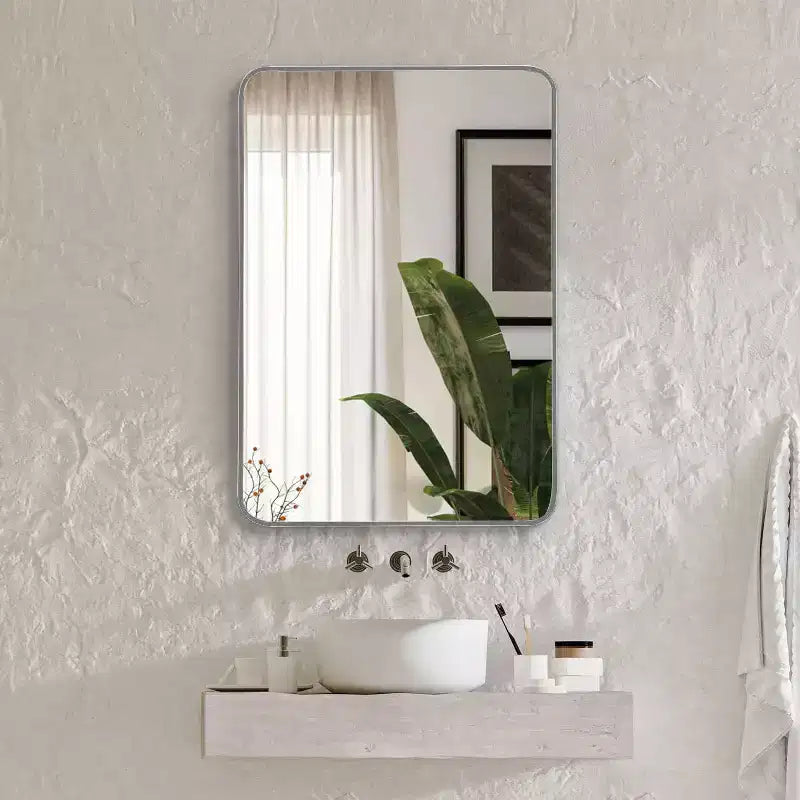Specchio da Bagno Rettangolare Okak con Cornice in Alluminio, Specchio da Trucco con Angoli Arrotondati, Specchio da Parete per Soggiorno, Bagno
