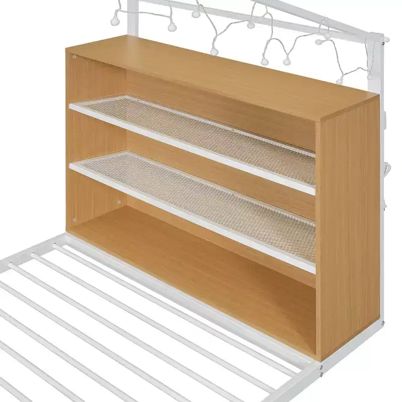 Letto a casetta in metallo per bambini, struttura letto a pavimento con mensole e luci per bambini e adulti
