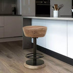 Sgabello da bancone girevole Royal Hampton Rustic Charm, 24 pollici, sedile rotondo in legno di mango marrone lavorato a mano, base in ferro nero con poggiapiedi