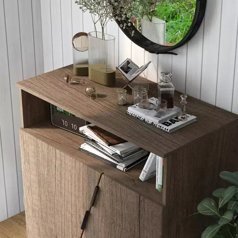 Credenza con Ante Incline, Madia Moderna in Legno Autoportante, Mobile Contenitore con Ripiani Regolabili, per Cucina, Sala da Pranzo, Soggiorno