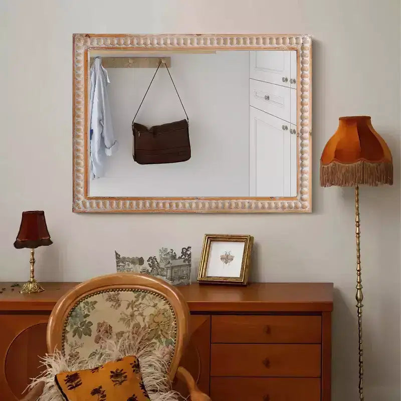 Specchio da parete rettangolare decorativo in legno Moreno Farmhouse di GDFStudio