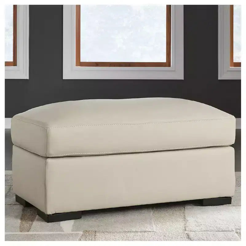 Signature Design by Ashley Treasure Trove, Pouf in pelle Match, Stile Contemporaneo, Mandorla