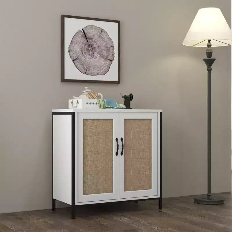 Mobile Credenza Buffet, Armadietto Contenitore per Sala da Pranzo, Soggiorno, Ingresso, Ampio Armadietto Contenitore con 2 Ante Decorate in Rattan