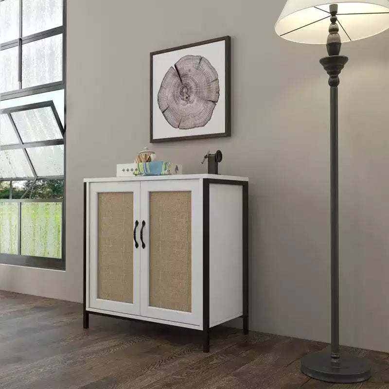 Mobile Credenza Buffet, Armadietto Contenitore per Sala da Pranzo, Soggiorno, Ingresso, Ampio Armadietto Contenitore con 2 Ante Decorate in Rattan