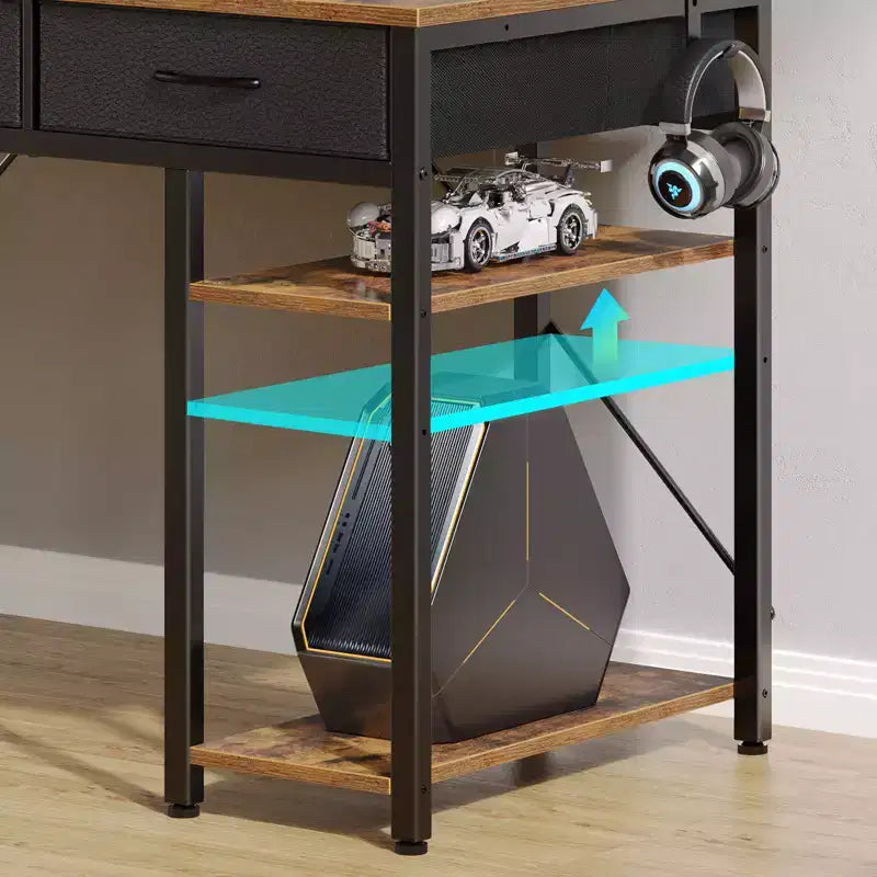 Scrivania da computer Greenstell da 39/47/55 pollici con supporto per monitor, scrivania da gaming a LED, presa di corrente e cassetti multipli